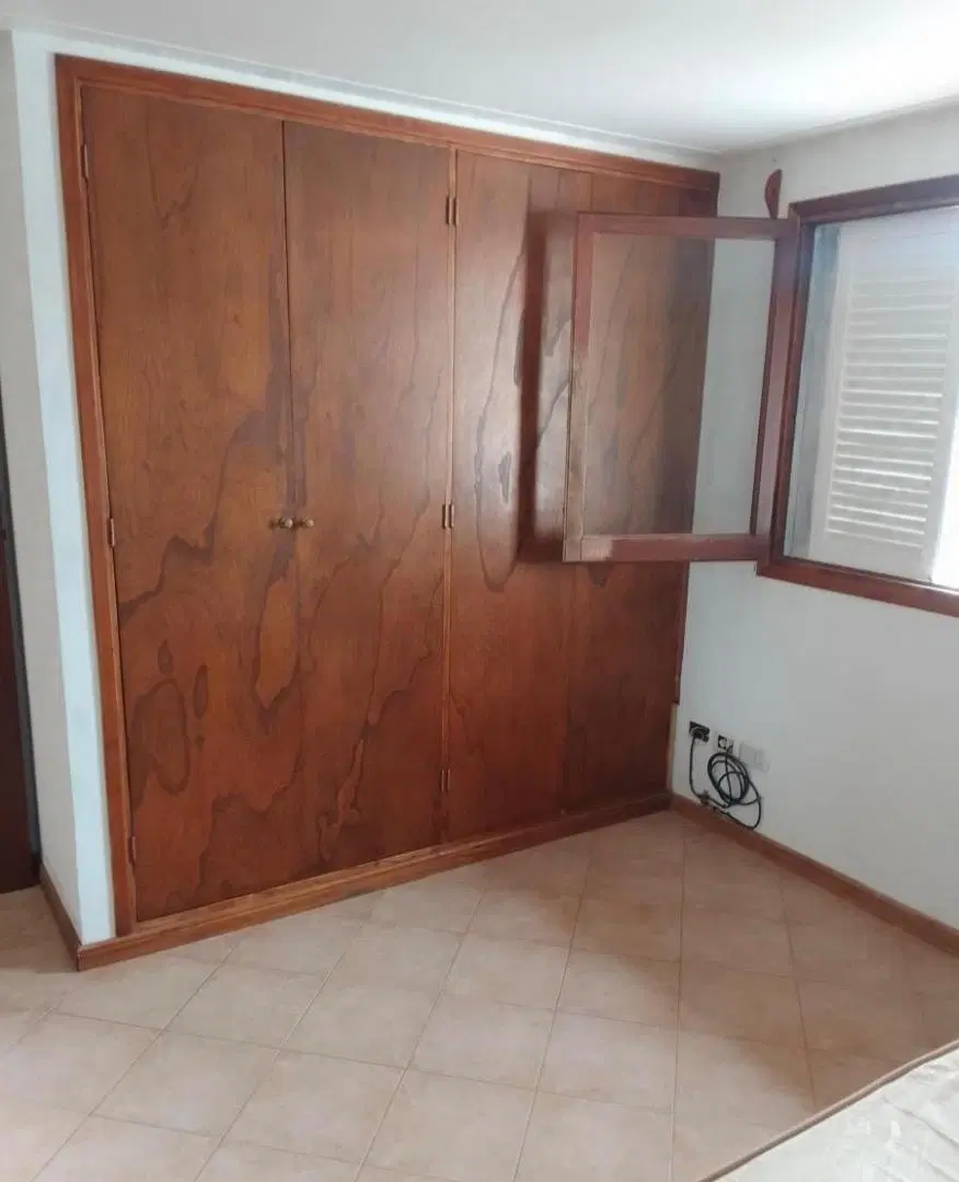 CASA EN ALQUILER 4 AMBIENTES 3