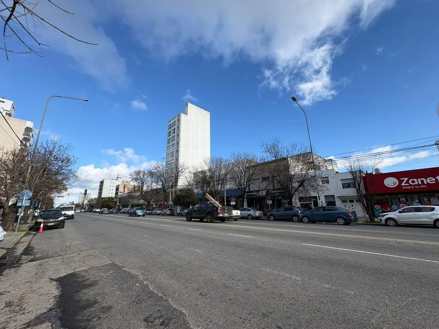 Oficinas en alquiler sobre Av Independencia 5