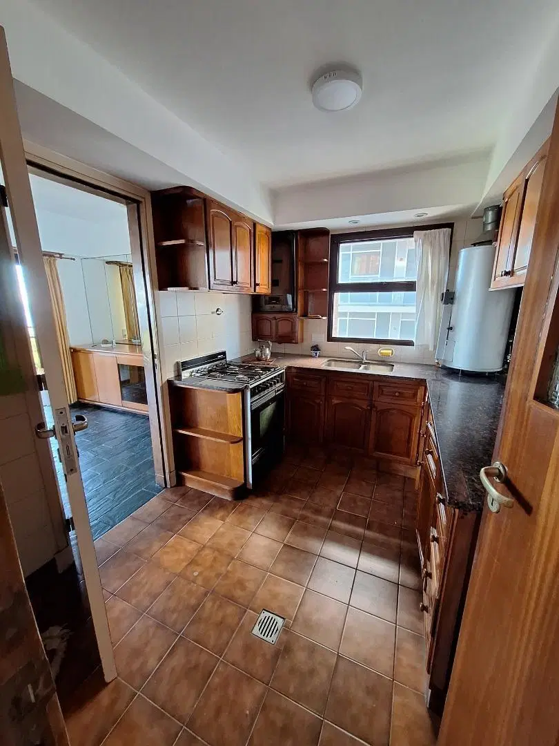 ALQUILER DEPARTAMENTO 3 AMBIENTES FRENTE AL MAR ZONA ALEM 3