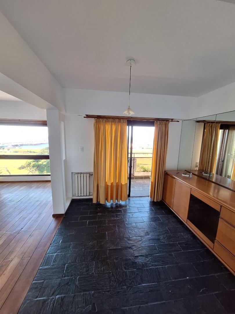 Foto de ALQUILER DEPARTAMENTO SEIS AMBIENTES CON VISTA PLENA AL MAR, imagen 5