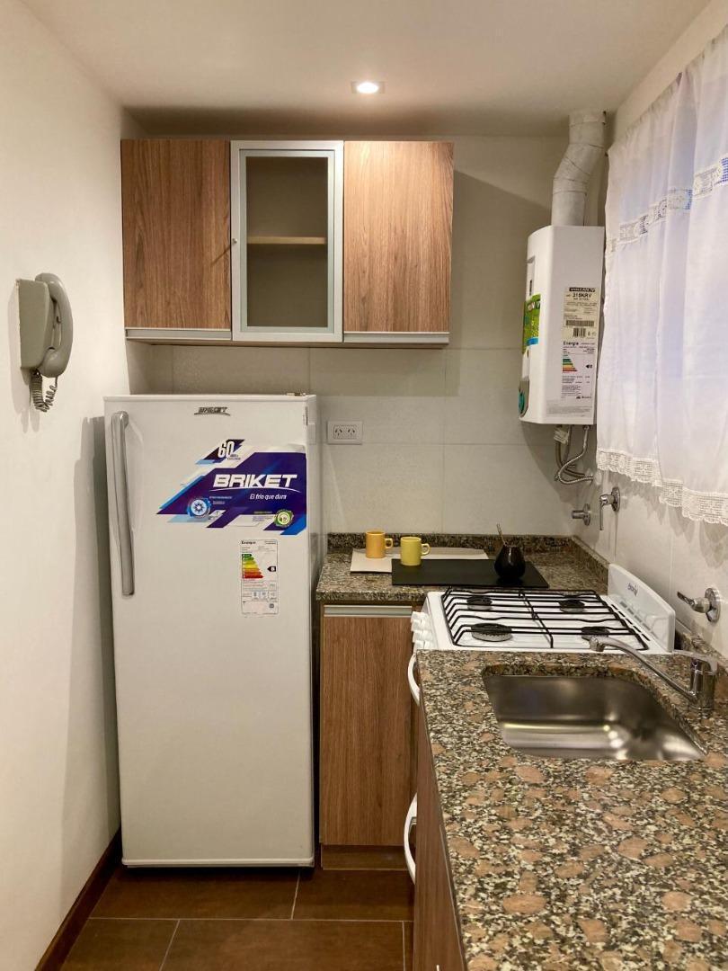 Foto de VENTA 2 AMBIENTES AV COLON 1800, imagen 4