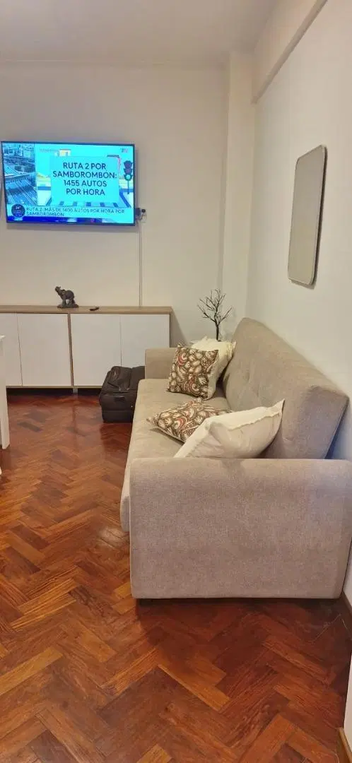 VENTA 2 AMBIENTES AV COLON 1800 3