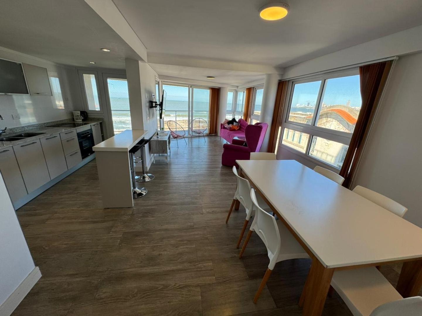 Foto de ALQUILER 3 AMBIENTES CON VISTA AL MAR | LA PERLA, imagen 4