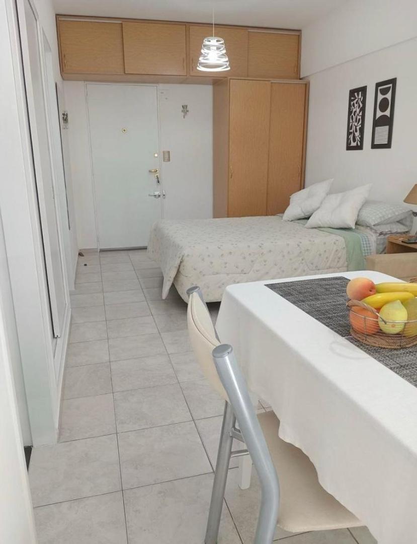 Foto de Monoambiente al frente con balcon cerca de la costa, imagen 1