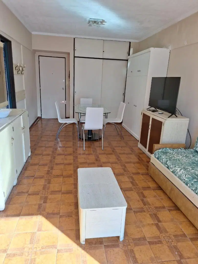 DEPARTAMENTO EXTERNO CON BALCON ZONA ALDREY 7