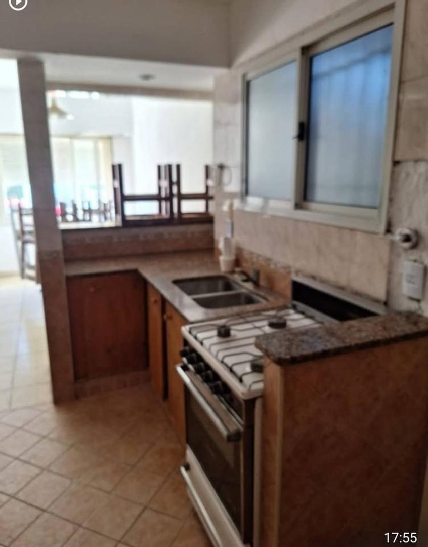 Foto de CASA DE 4 AMBIENETES EN ALQUILER – 24 MESES, imagen 2