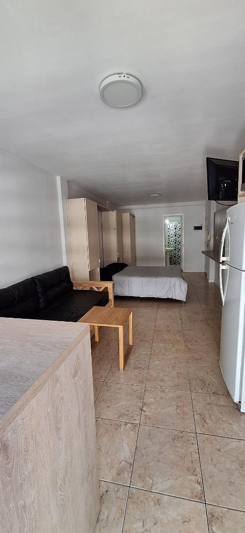Foto de ALQUILER MONOAMBIENTE CON VISTA LATERAL AL MAR EN LA PERLA, imagen 4
