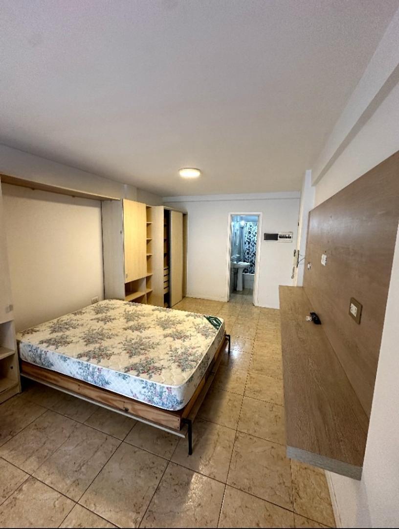 Foto de VENTA MONOAMBIENTE CON VISTA LATERAL AL MAR ZONA LA PERLA, imagen 3