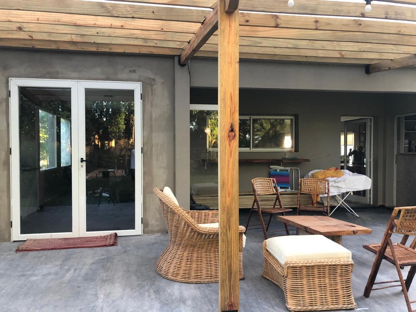Foto de CASA DE 5 AMBIENTES EN BARRANCAS DE SAN BENITO, imagen 4