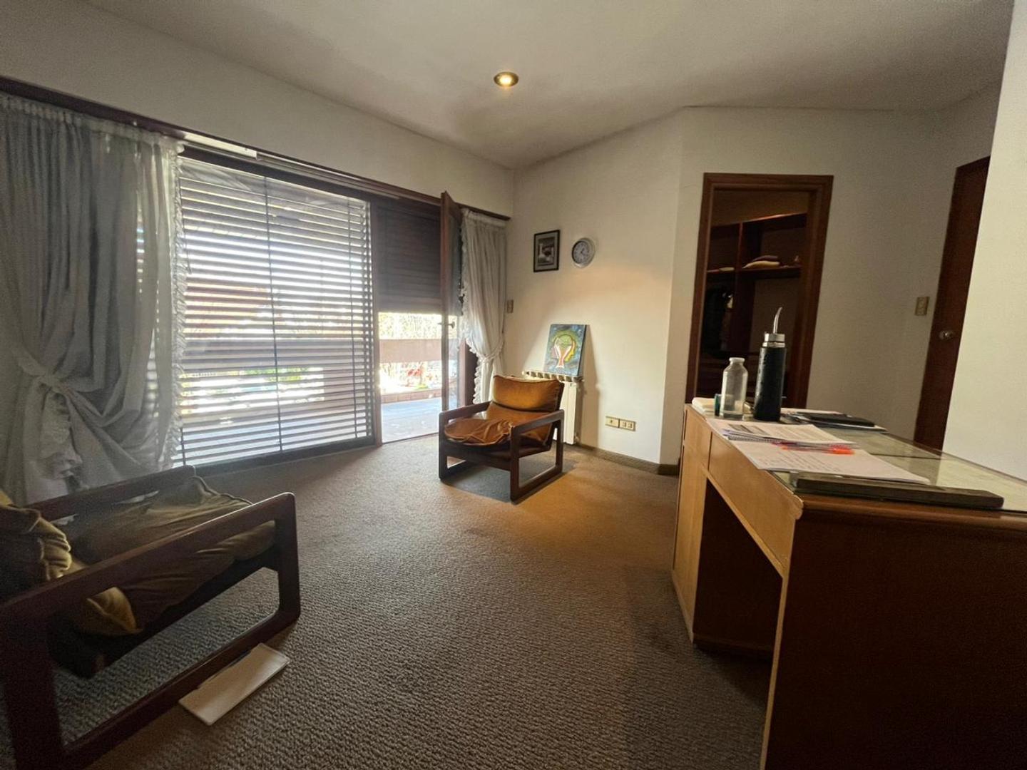 Foto de Venta Casa 4 ambientes barrio San José, imagen 1