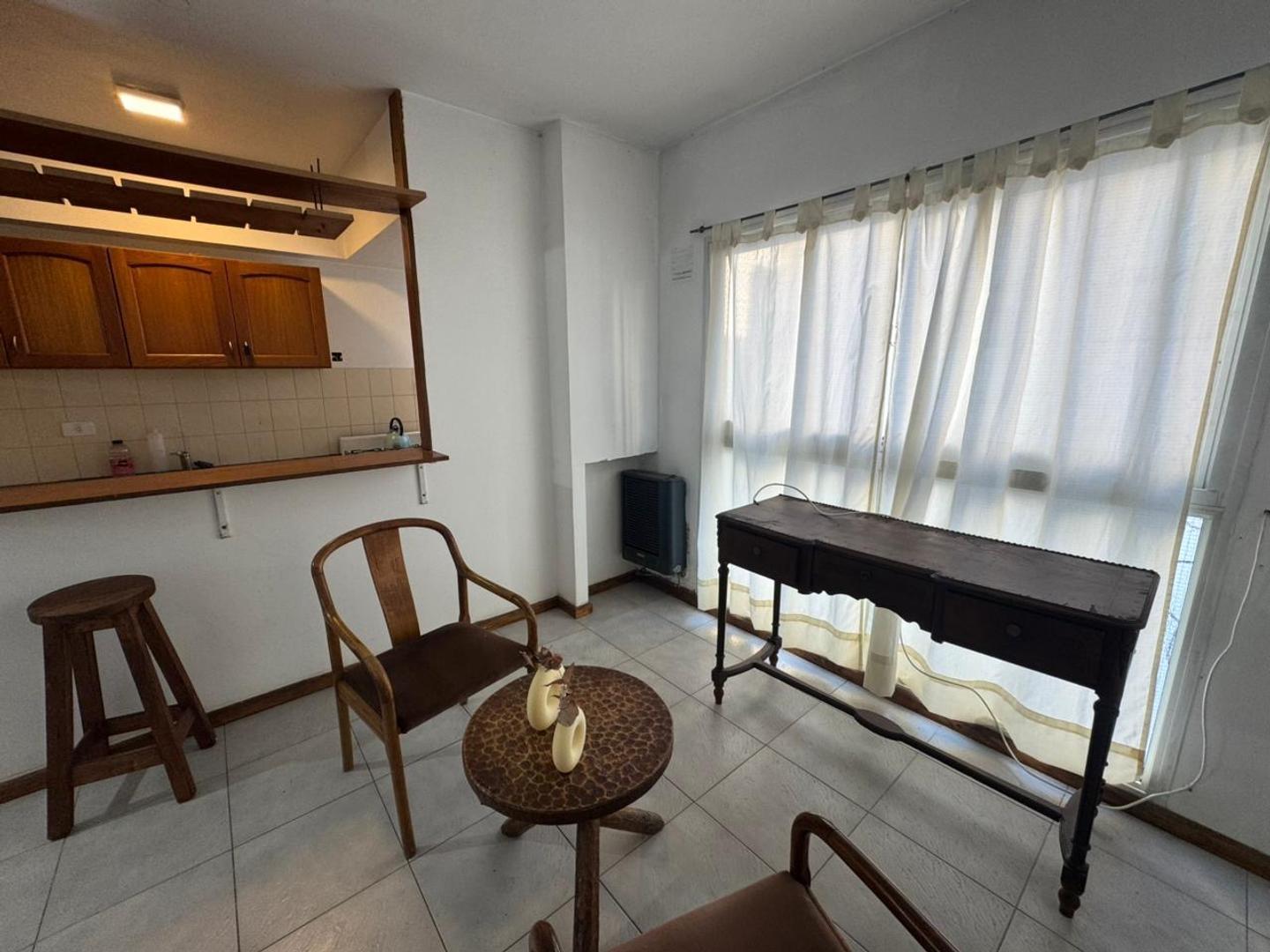 Foto de Departamento dos ambientes con dependencia, imagen 3