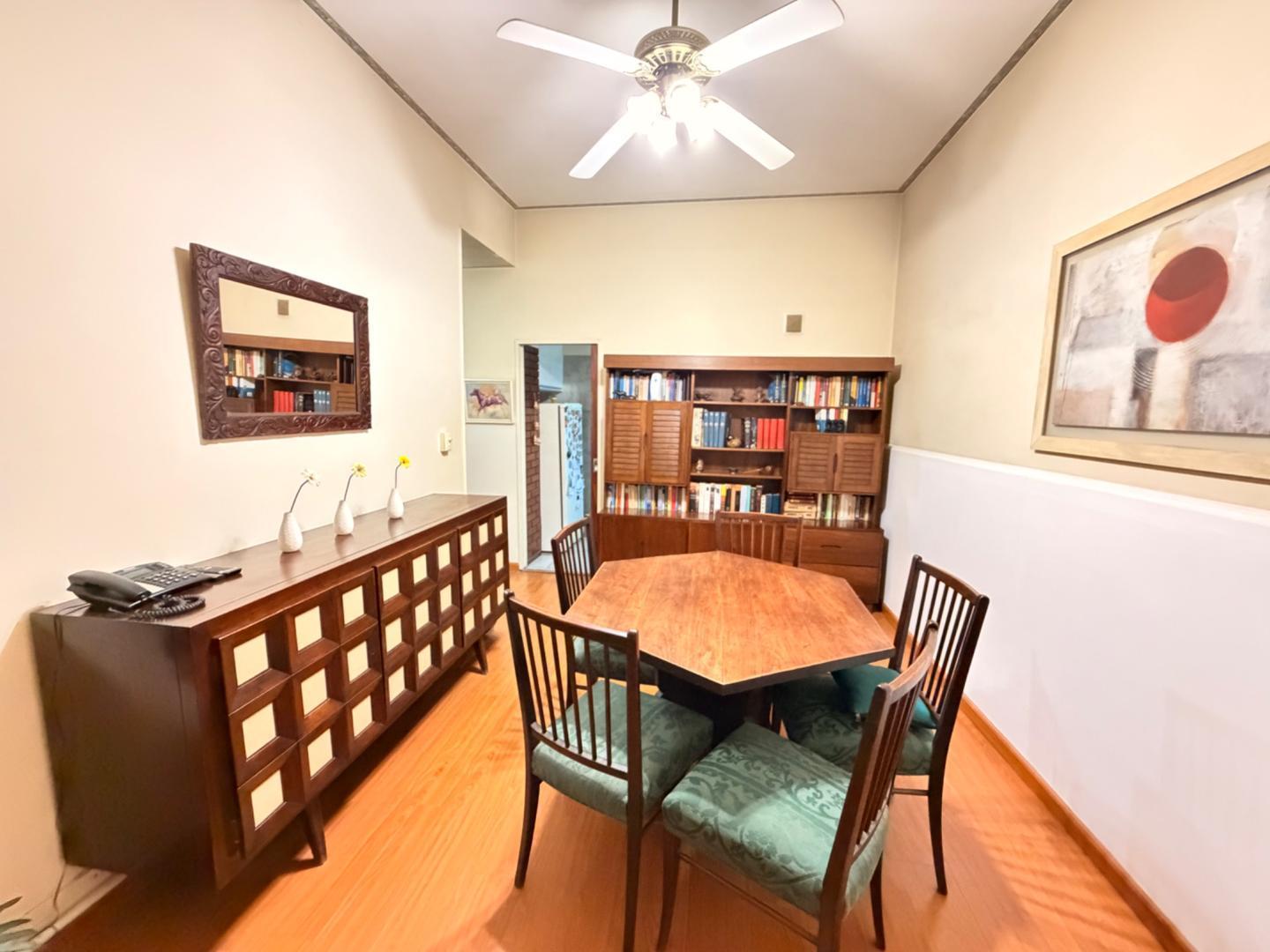 Foto de Departamento 3 ambientes planta baja con patio en Güemes, imagen 4
