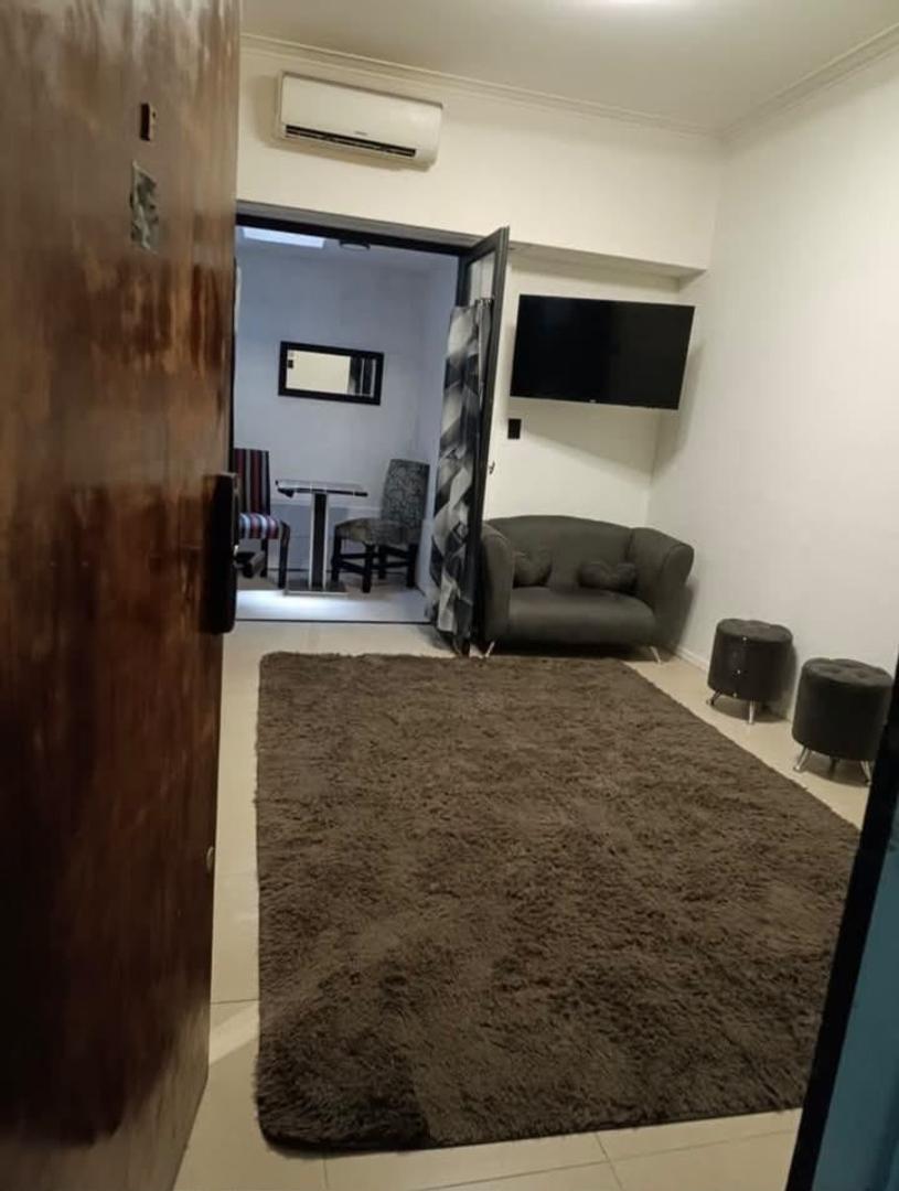 Foto de Depto reciclado en planta baja – Arenales 2200, imagen 3