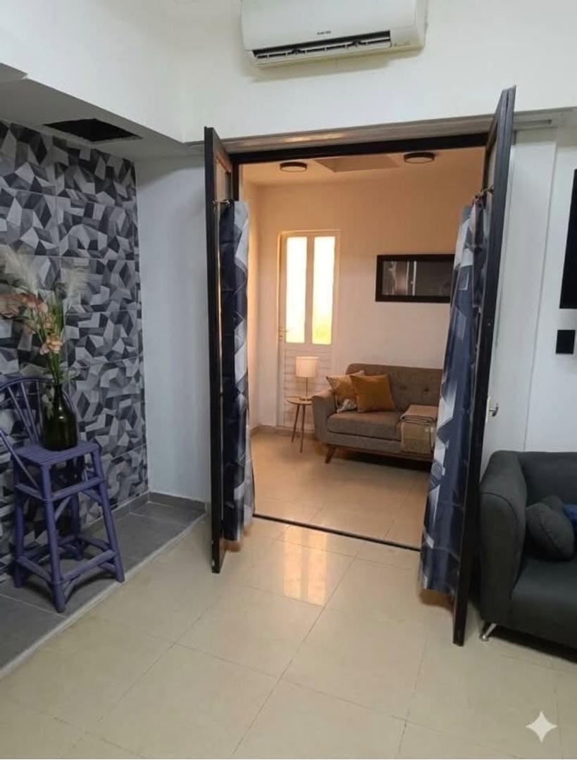 Foto de Alq. monoambiente reciclado en planta baja – Arenales 2200, imagen 3