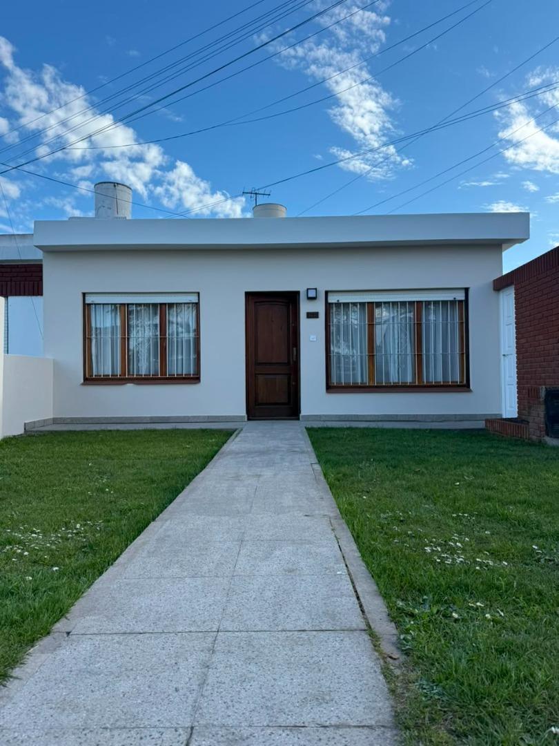 Foto de Casa 3 ambientes estilo americana barrio el gaucho, imagen 2