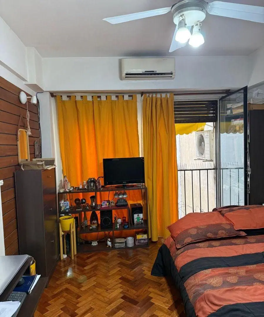 Alquiler 1 ambiente en Balvanera, cocina independiente y baño completo 5
