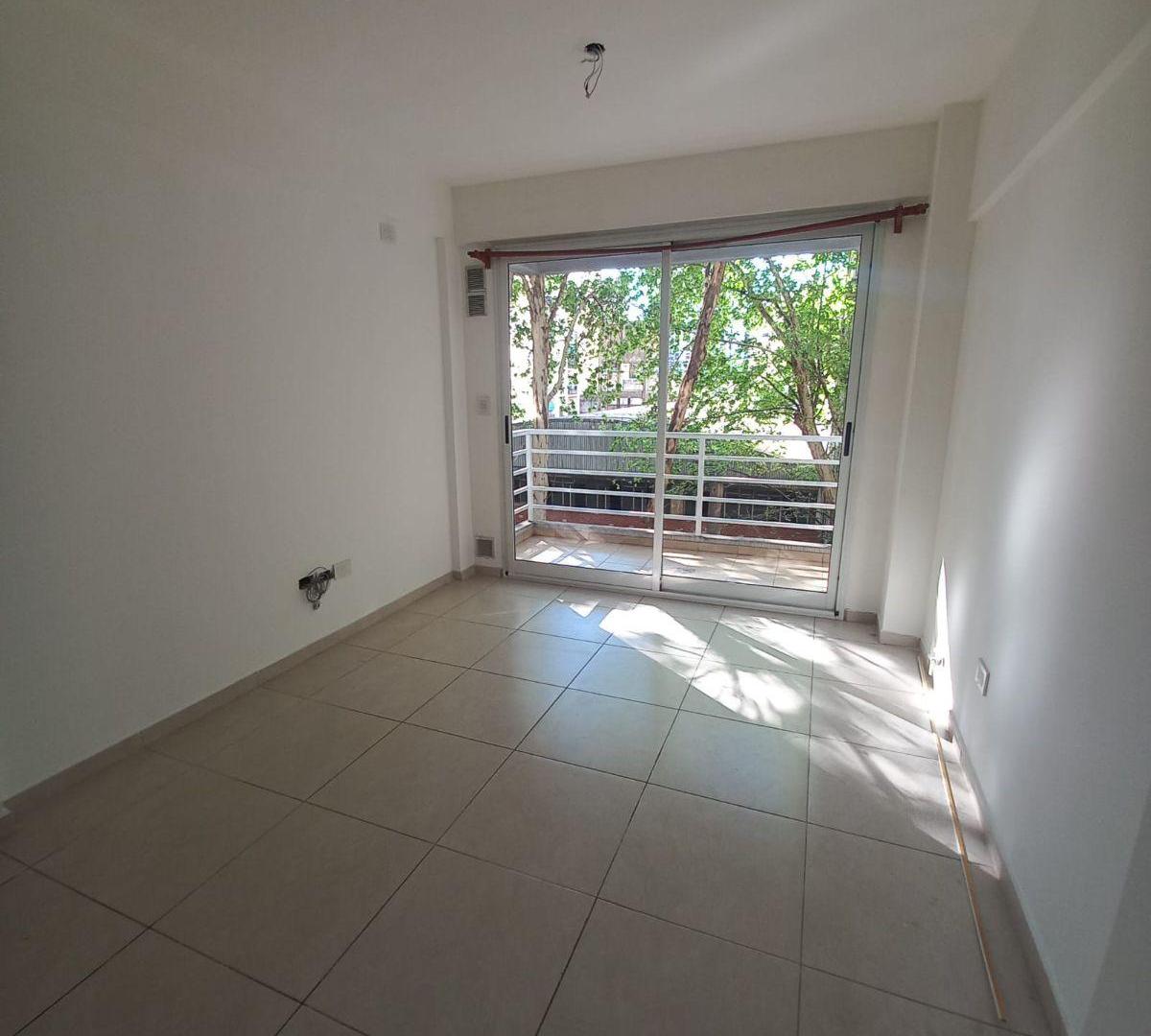 Foto de Departamento 2 amb con cochera en alquiler en edificio moderno con, imagen 3