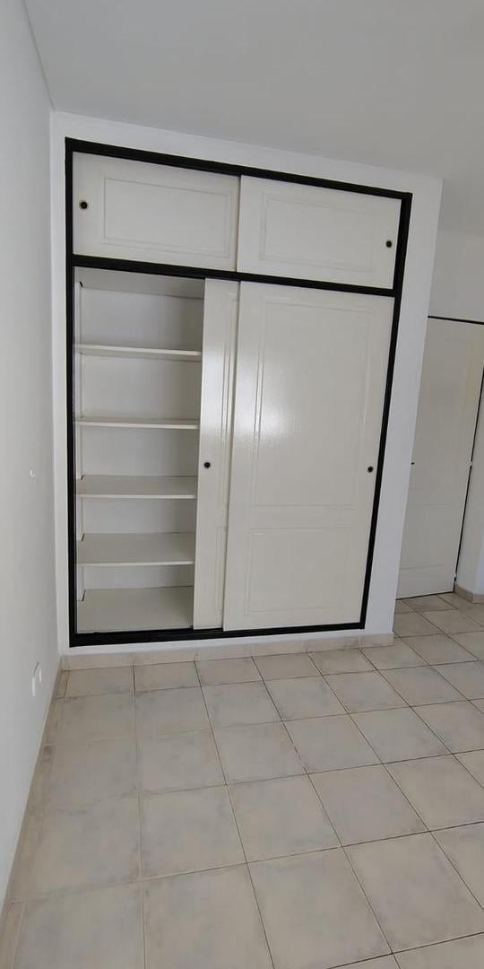 Foto de Departamento 2 ambientes al frente con balcon en Villa Bosch, imagen 5