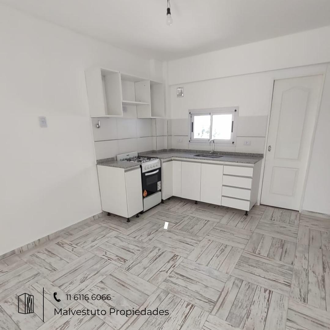 Departamento en  Santos Lugares