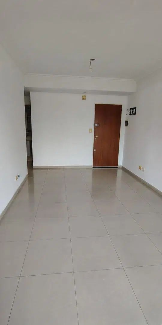 Departamento 3 ambientes en Caseros 3