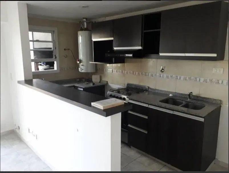 Departamento en venta en Caseros 1
