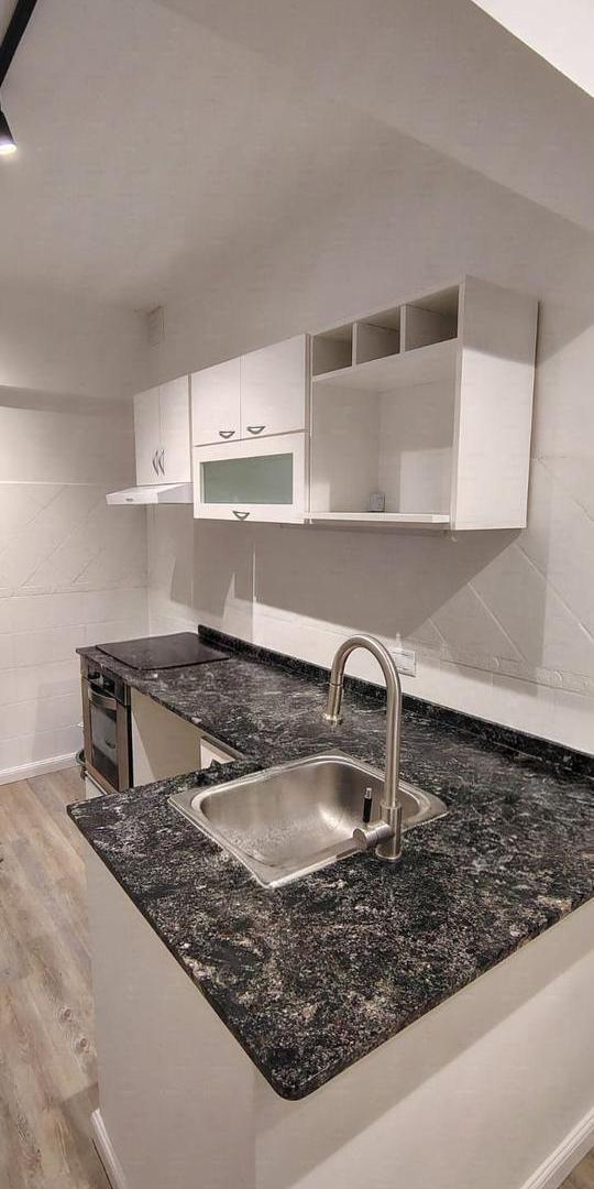 Foto de Departamento en Venta en Santos Lugares, Tres de Febrero, G.B.A. Zona, imagen 1