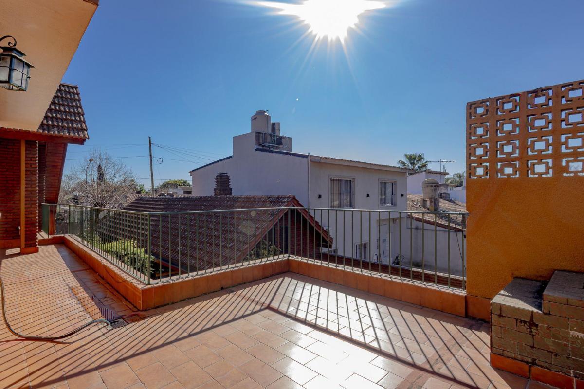 Casa en Venta Hurlingham - Apto Credito - Permuta 5