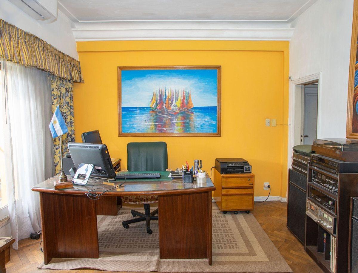 Venta Casa 5 Ambientes en Hurlingham Centro 4