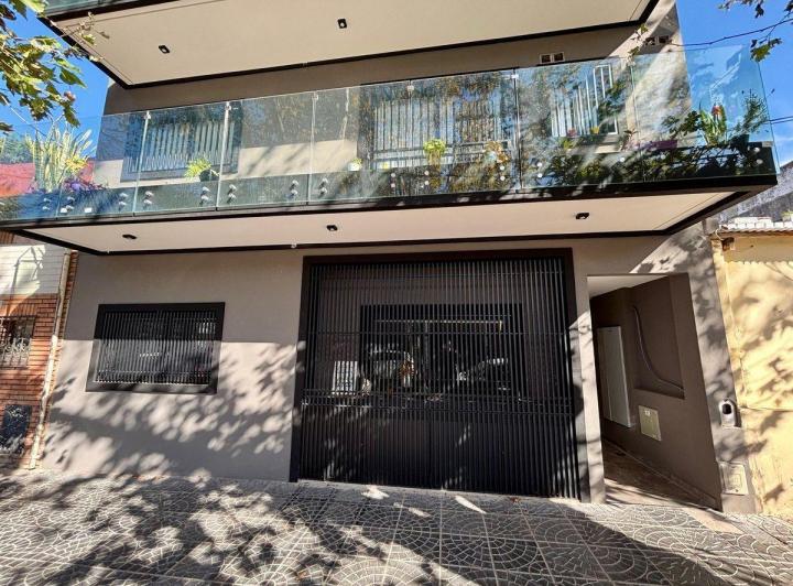 VENTA DE DEPARTAMENTO 2 AMBIENTES CON TERRAZA 3