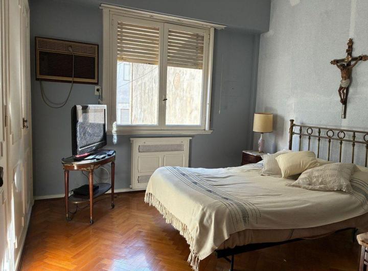VENTA SEMIPISO  4 AMB CABALLITO  CREDIT PERMUT 5