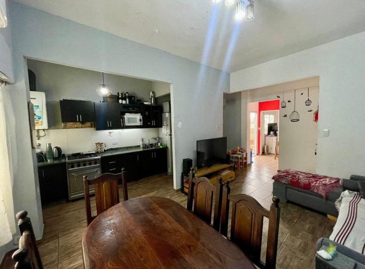 VENTA DPTO 3 AMBIENTES FLORESTA PERMUTA FINANCIA 1