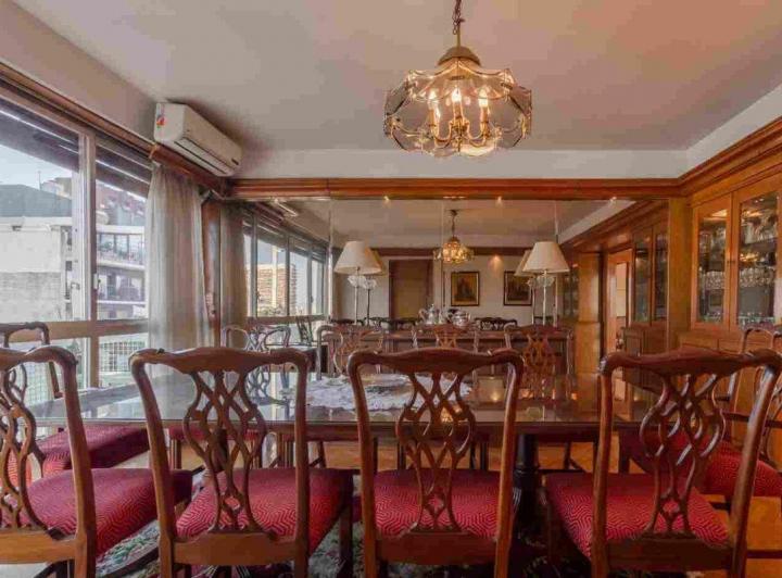 Se Vende espectacular Piso en Belgrano con cochera 5