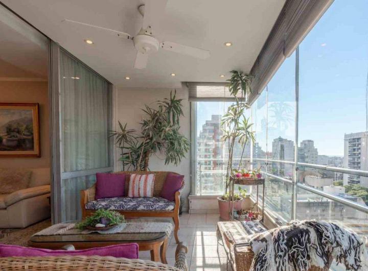 Se Vende espectacular Piso en Belgrano con cochera 3
