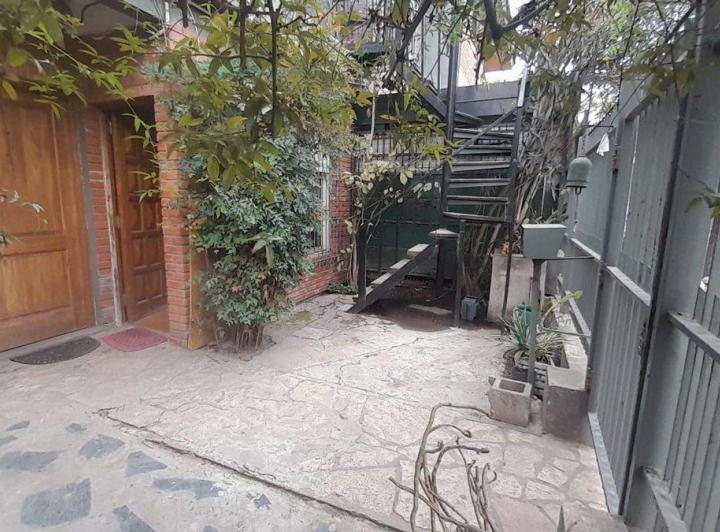 VENTA 7 DEPTOS 2 COCH MORENO RENTA 2.100US MENSUAL 2