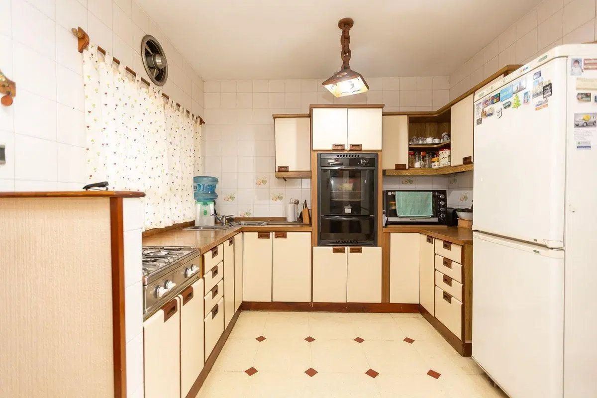 VENTA CASA EN CIUDAD JARDIN 6 AMB - PERMUTA 2