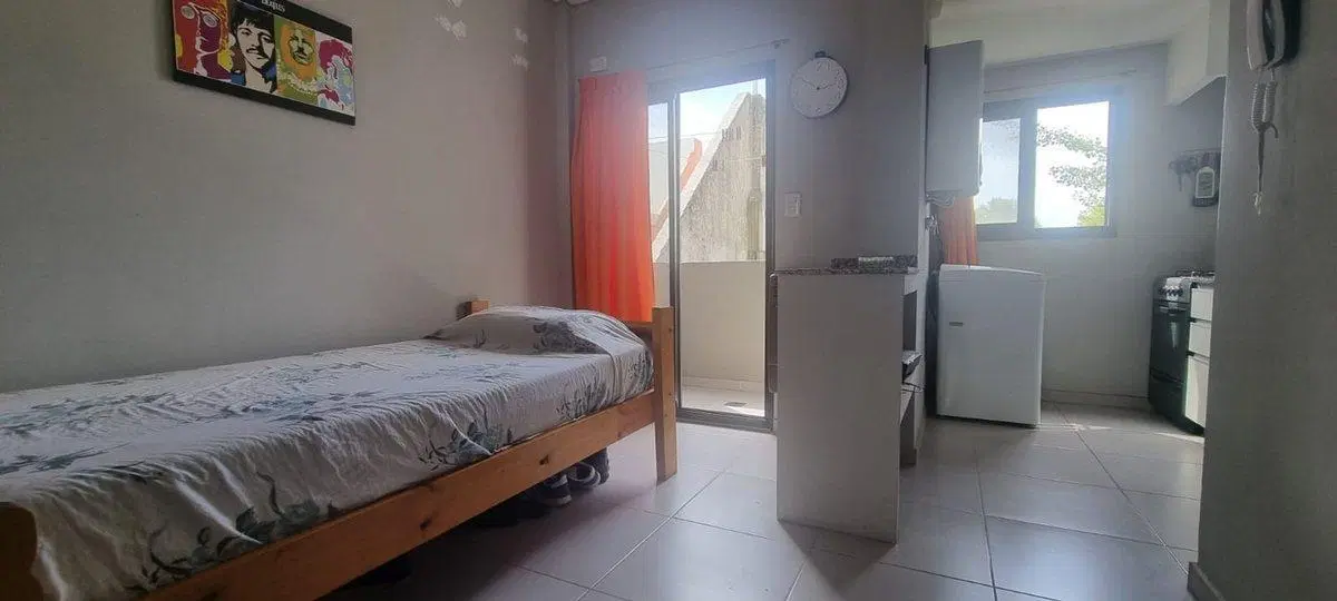 VENTA MONOAMBIENTE DIVISIBLE  BALCON S. LUGARES 3