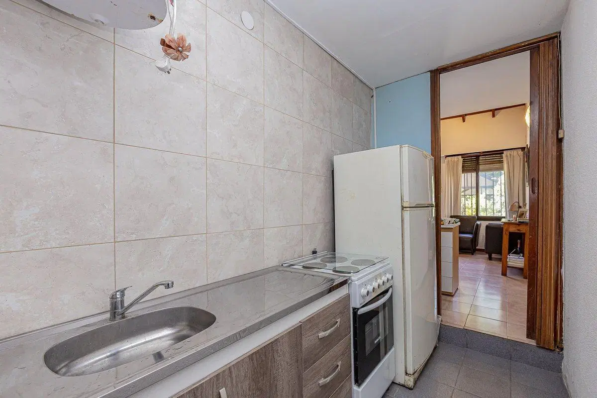 VENTA PH 2 AMB. PATIO-COCHERA-APTO CREDITO 5