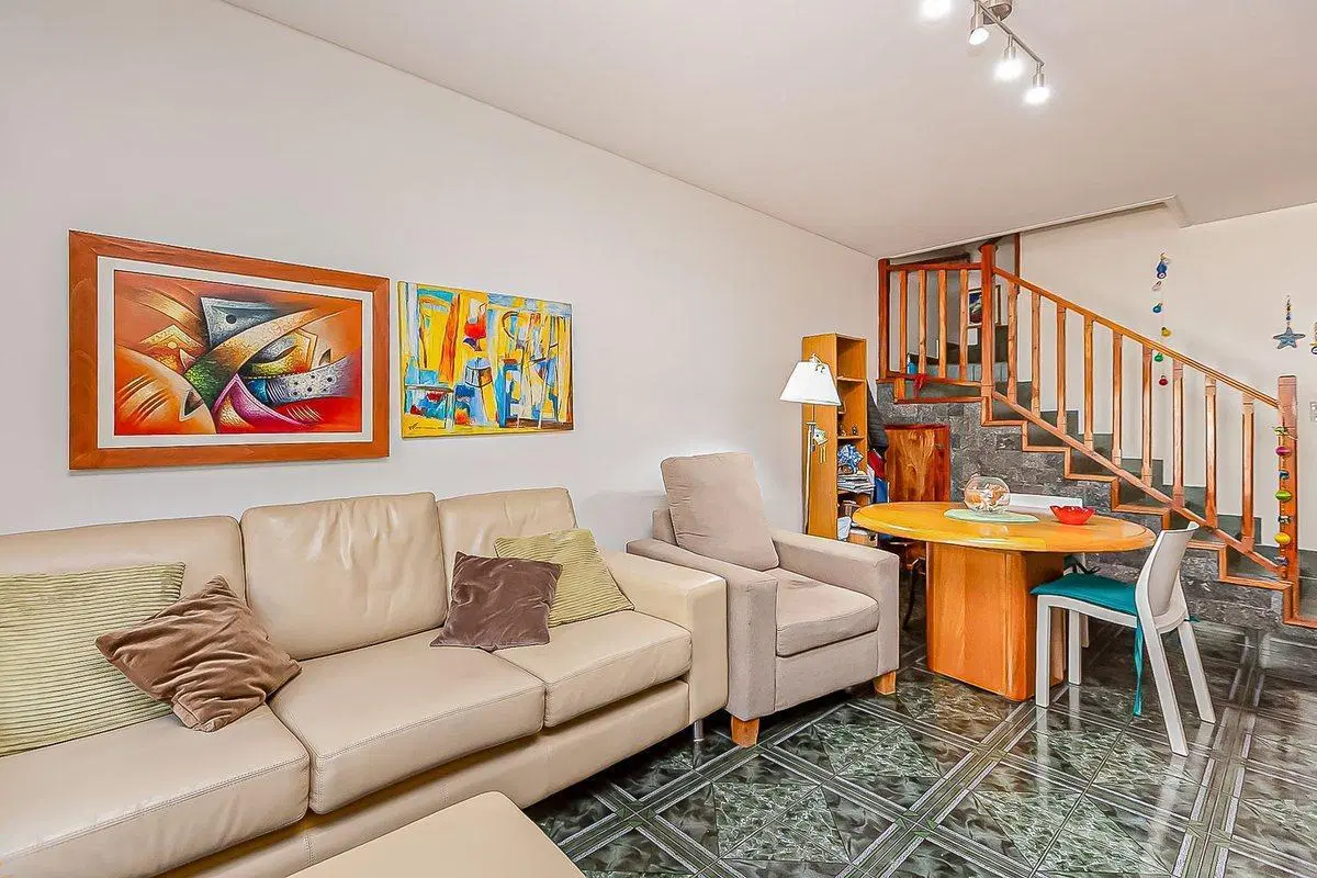 VENTA DUPLEX 4 AMB VILLA LUZURIAGA COCHERA PATIO 2