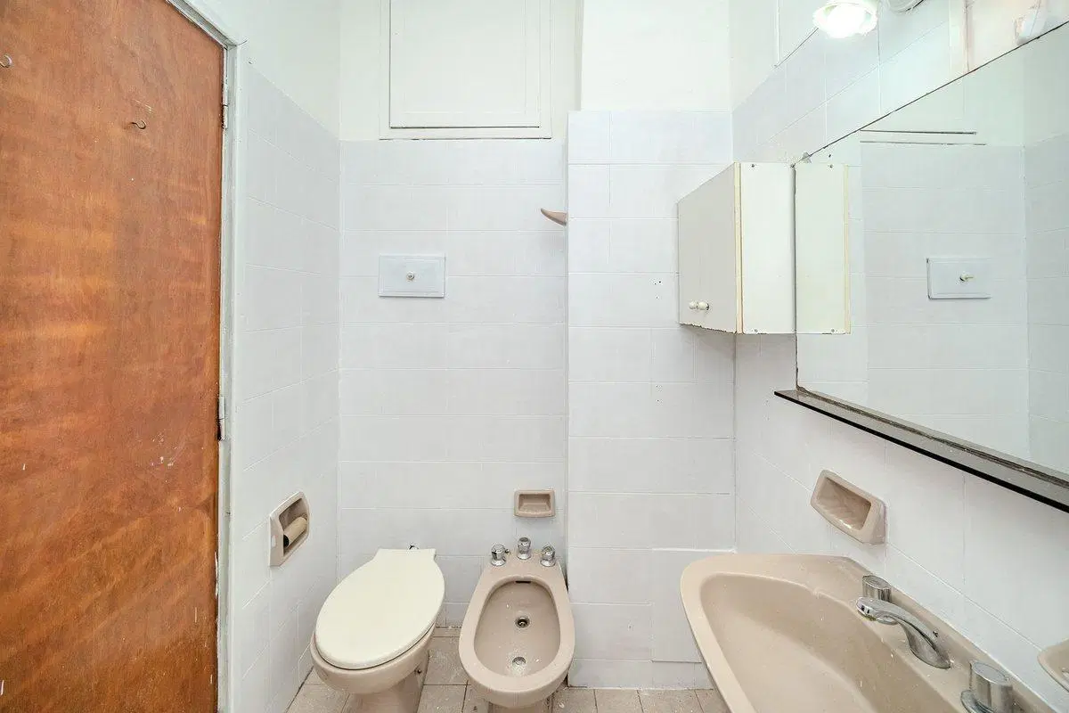 VENTA PH 3 AMB.  - CASEROS CENTRO 4