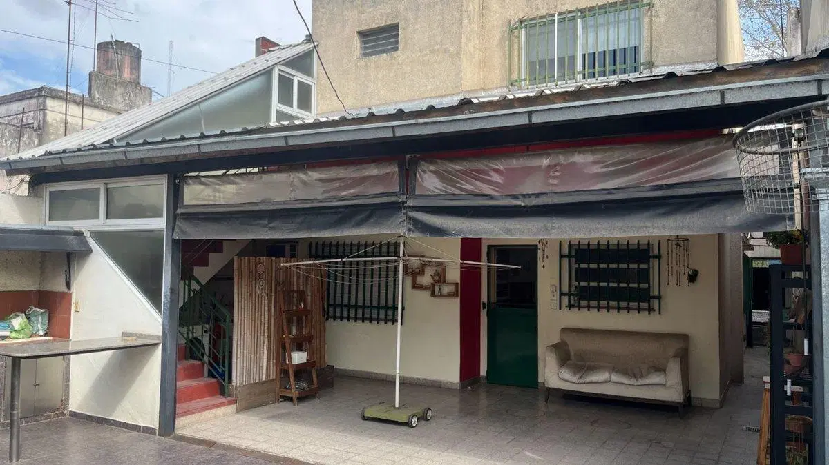 CASA EN CASEROS 6 AMB MULTIFAMILIAR PERMUTA 5