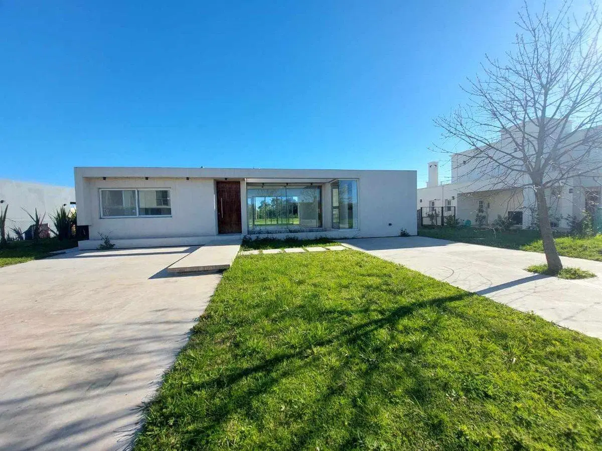 VENTA CASA BARRIO HARAS SANTA MARIA PERMUTA 4