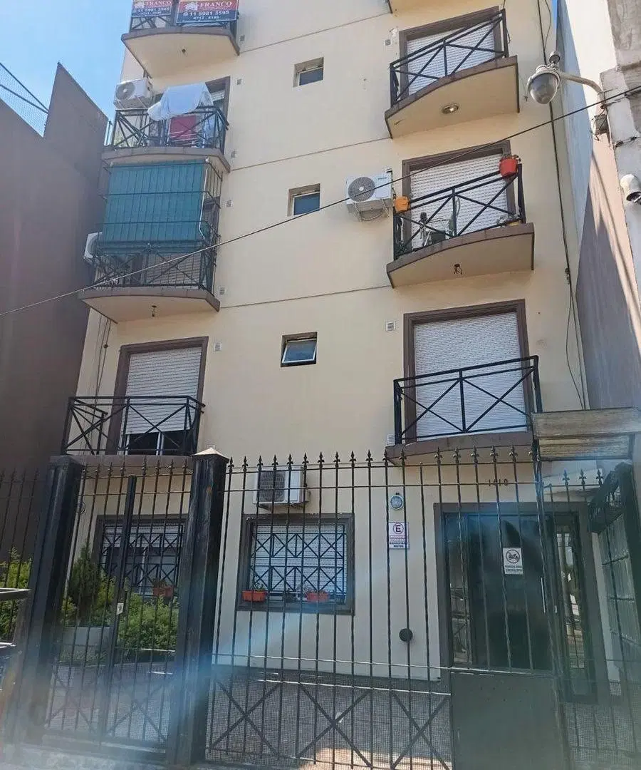 VENTA MONOAMBIENTE SANTOS LUGARES 3