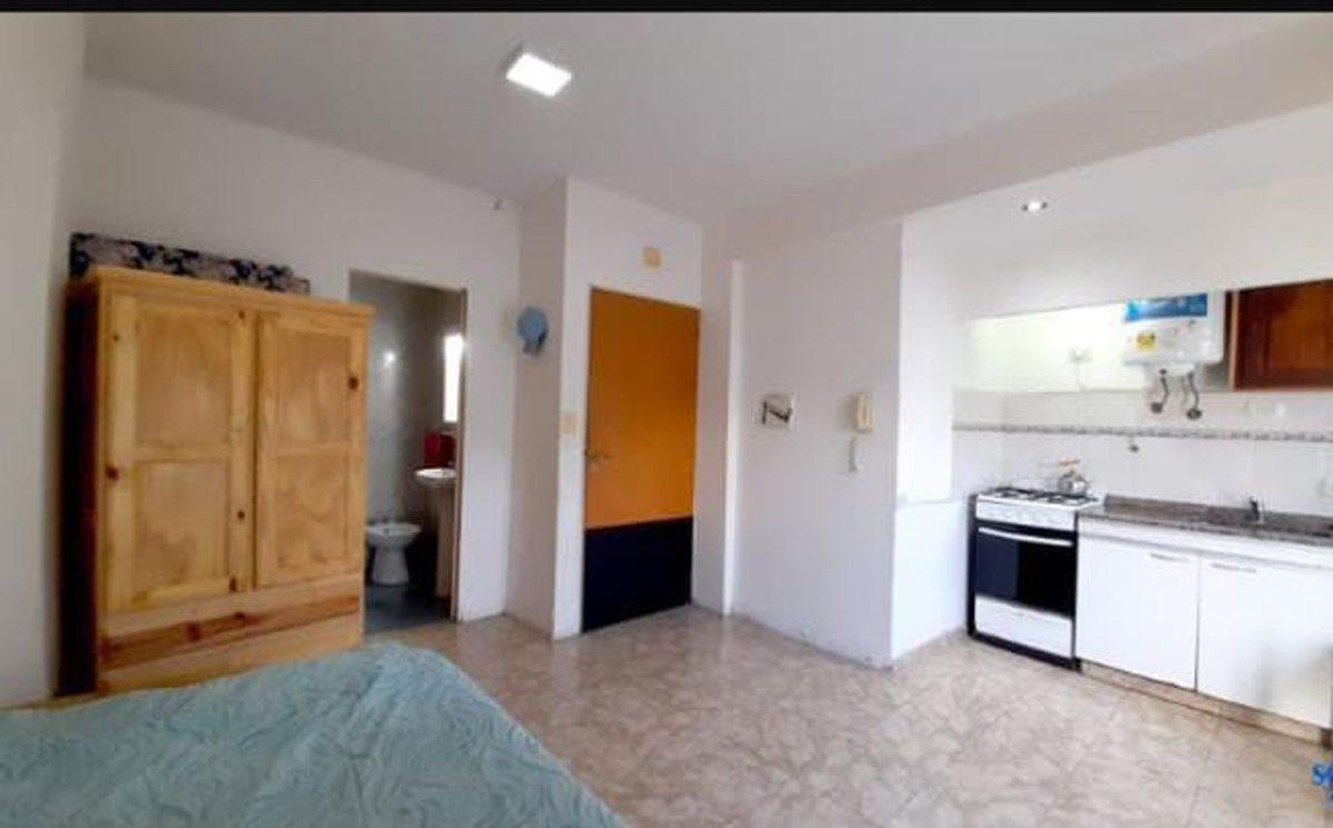 VENTA MONOAMBIENTE SANTOS LUGARES