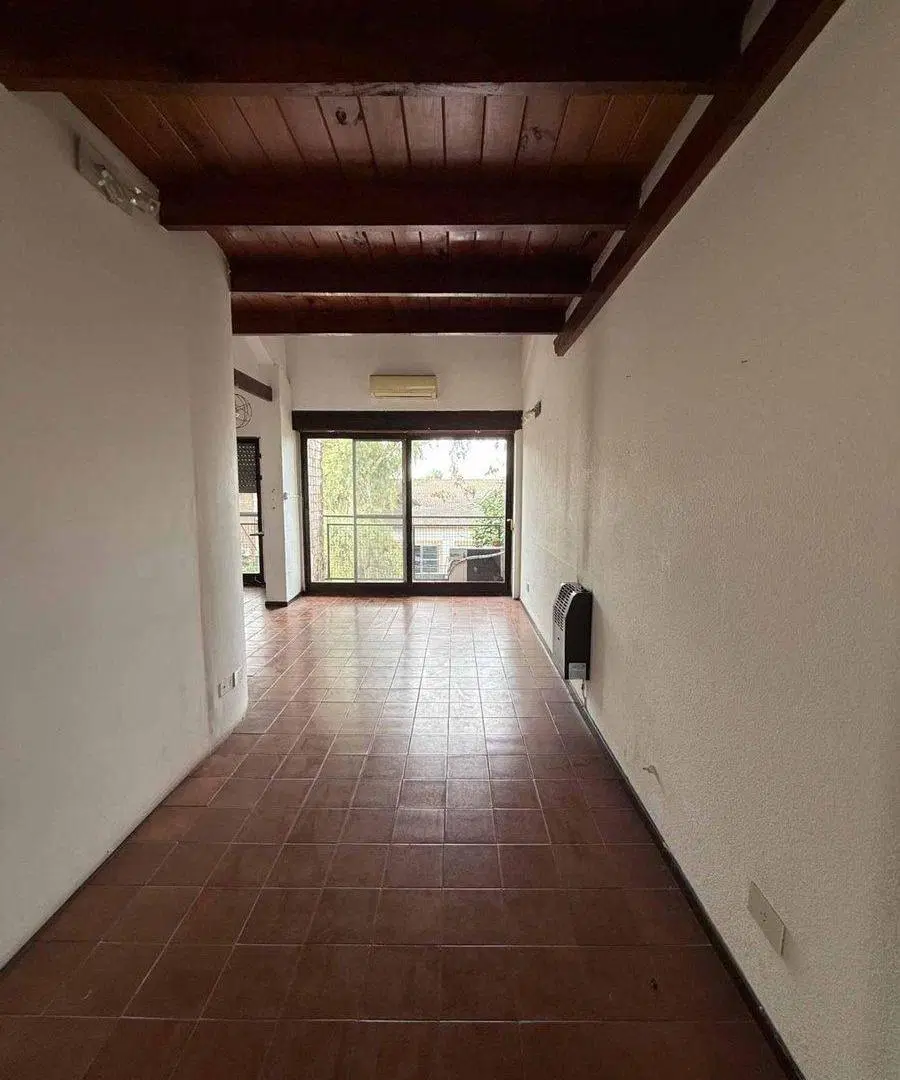 VENTA CIUDAD JARDIN DEPTO 2AMB + PLAYROOM PERMUTA 3