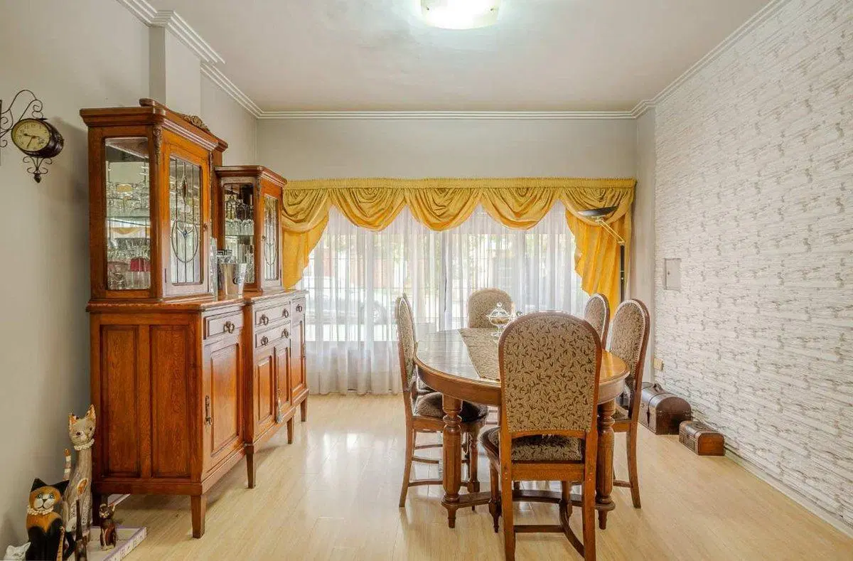 VENTA CASA 6AMB C/PILETA RAMOS CENTRO APTO CREDITO 2