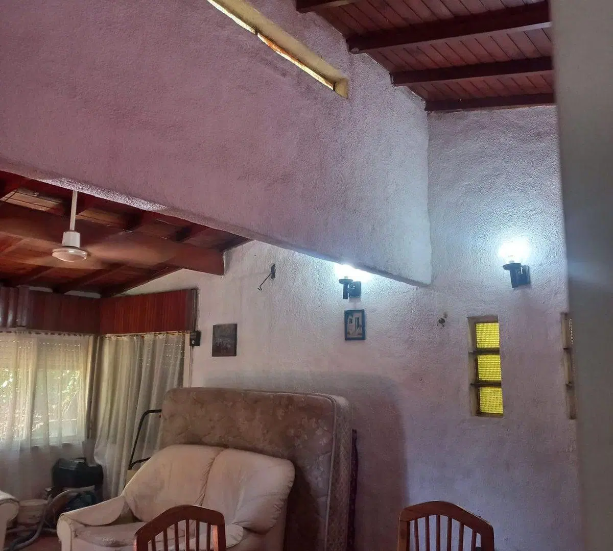 VENTA CASA CON PILETA TORTUGUITAS 950 MTR- PERMUTA 5
