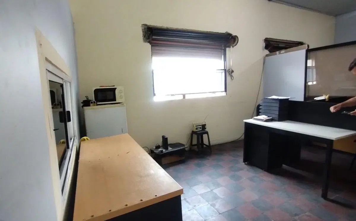Venta Galpón 200Mts²-OPORTUNIDAD-PERMUTA 3