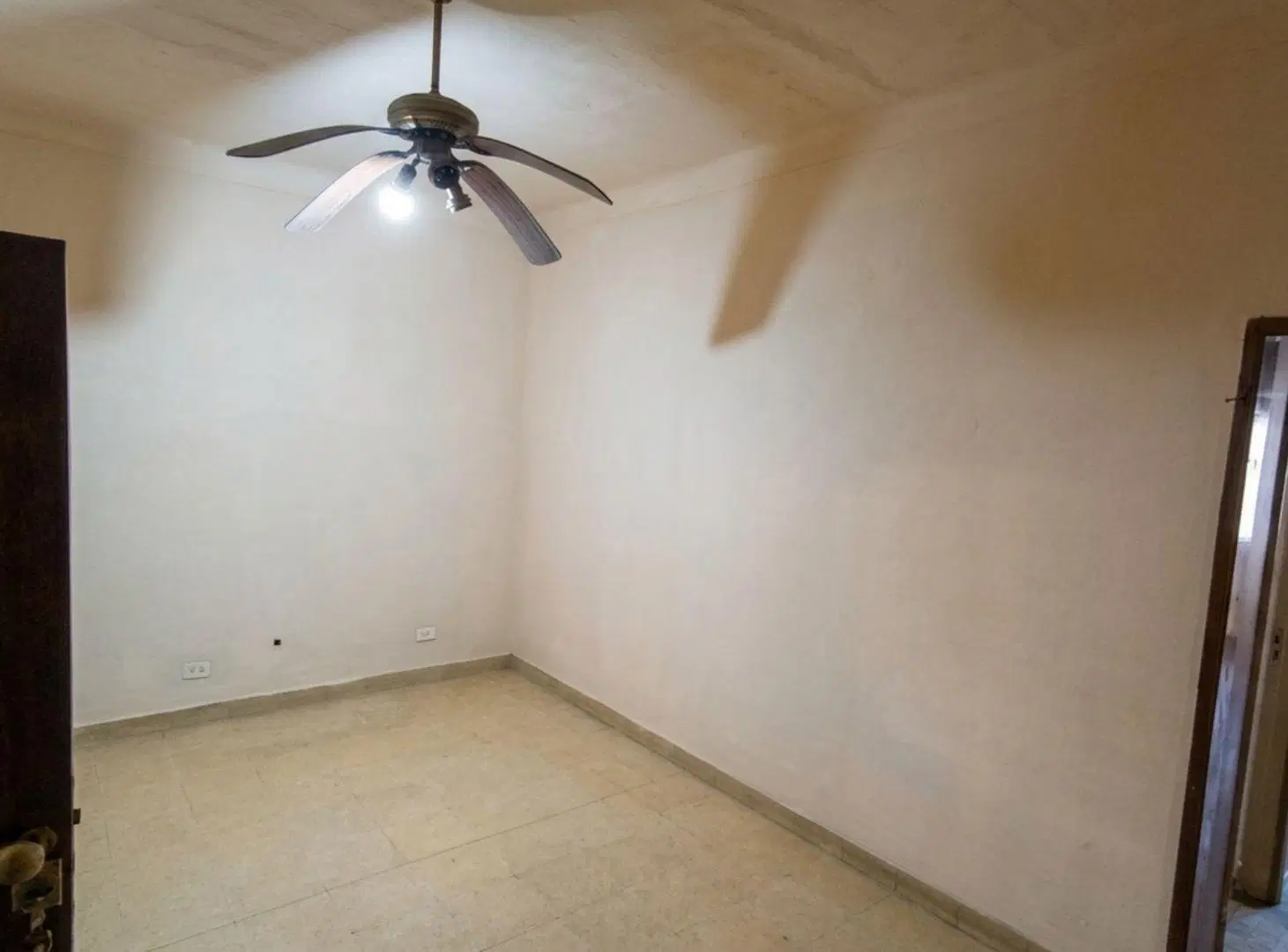 VENTA CASA 3 AMBIENTES MERLO CENTRO 5