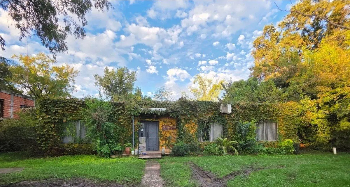 VENTA CASA 5 AMBIENTES - A REFACCIONAR-TORTUGUITAS 3