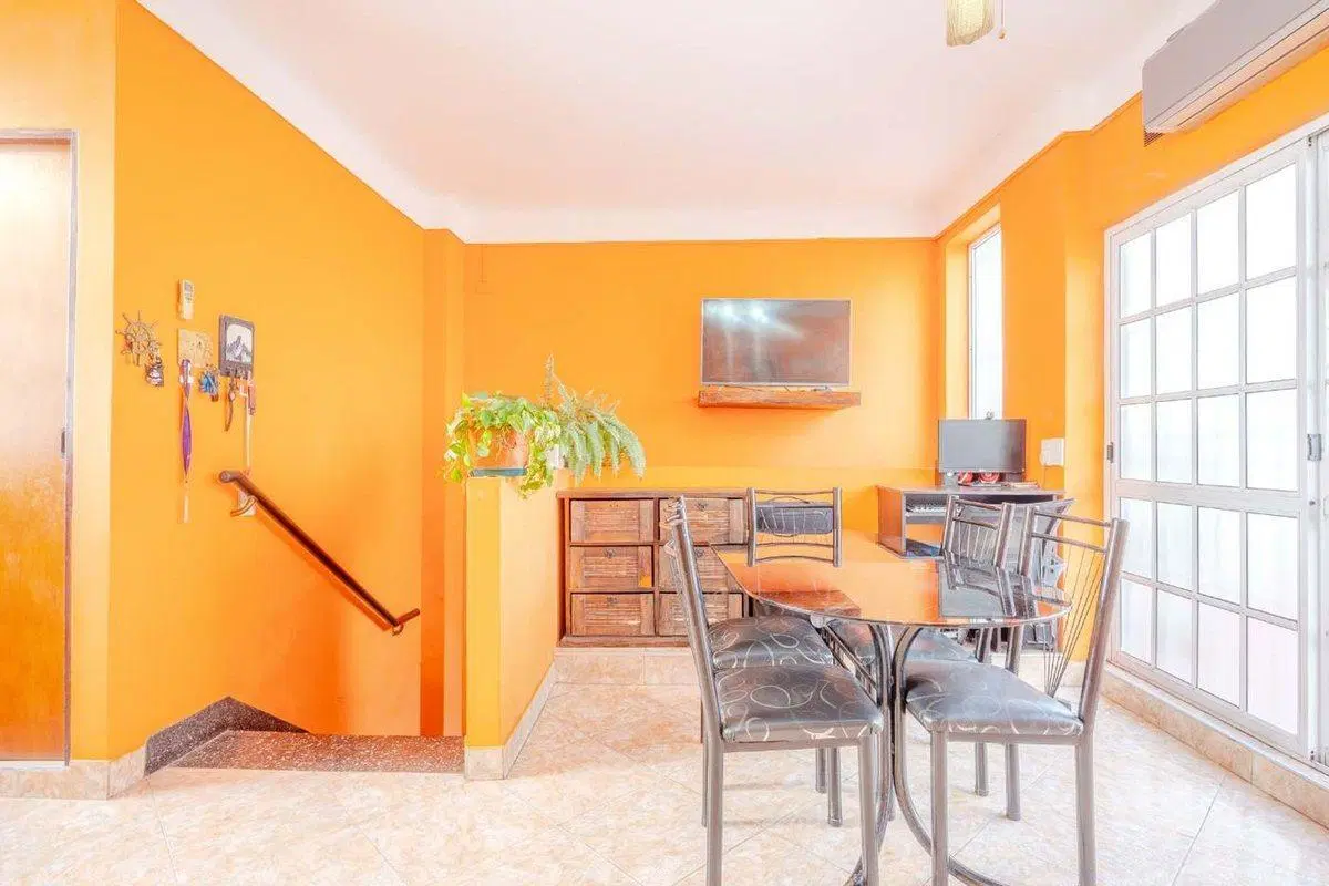 VENTA PH 3 AMB CON BALCON EN FLORES. APTO CREDITO 4